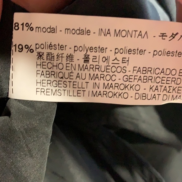 NWT. Zara Black Loose Fit Blouse. Size S. - Picture 5 of 6